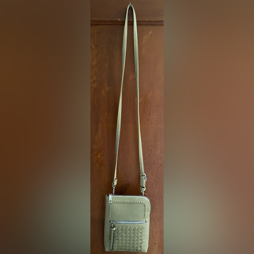 Crossbody bag